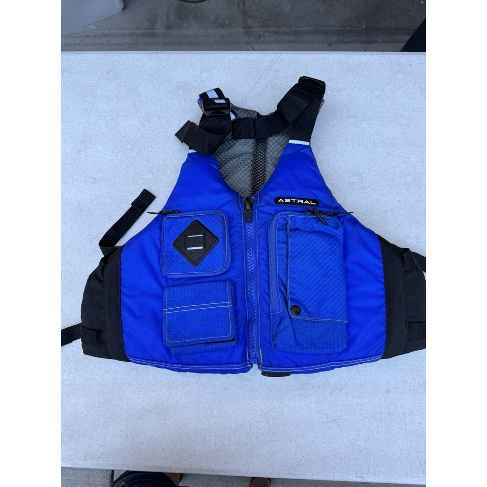Life Vest Astral Ronny Medium Large 38-44" Chest More Than 90 Lbs